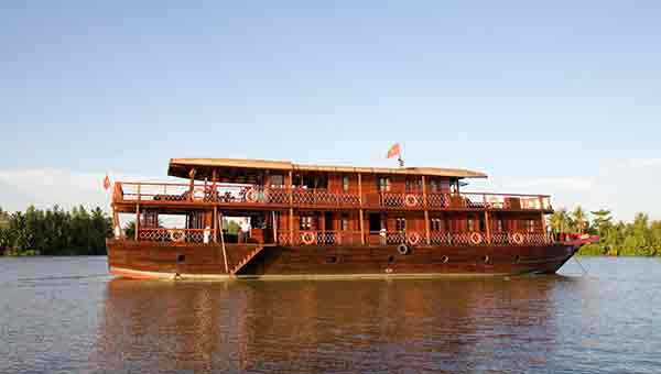 Bassac cruises on the Mekong Delta