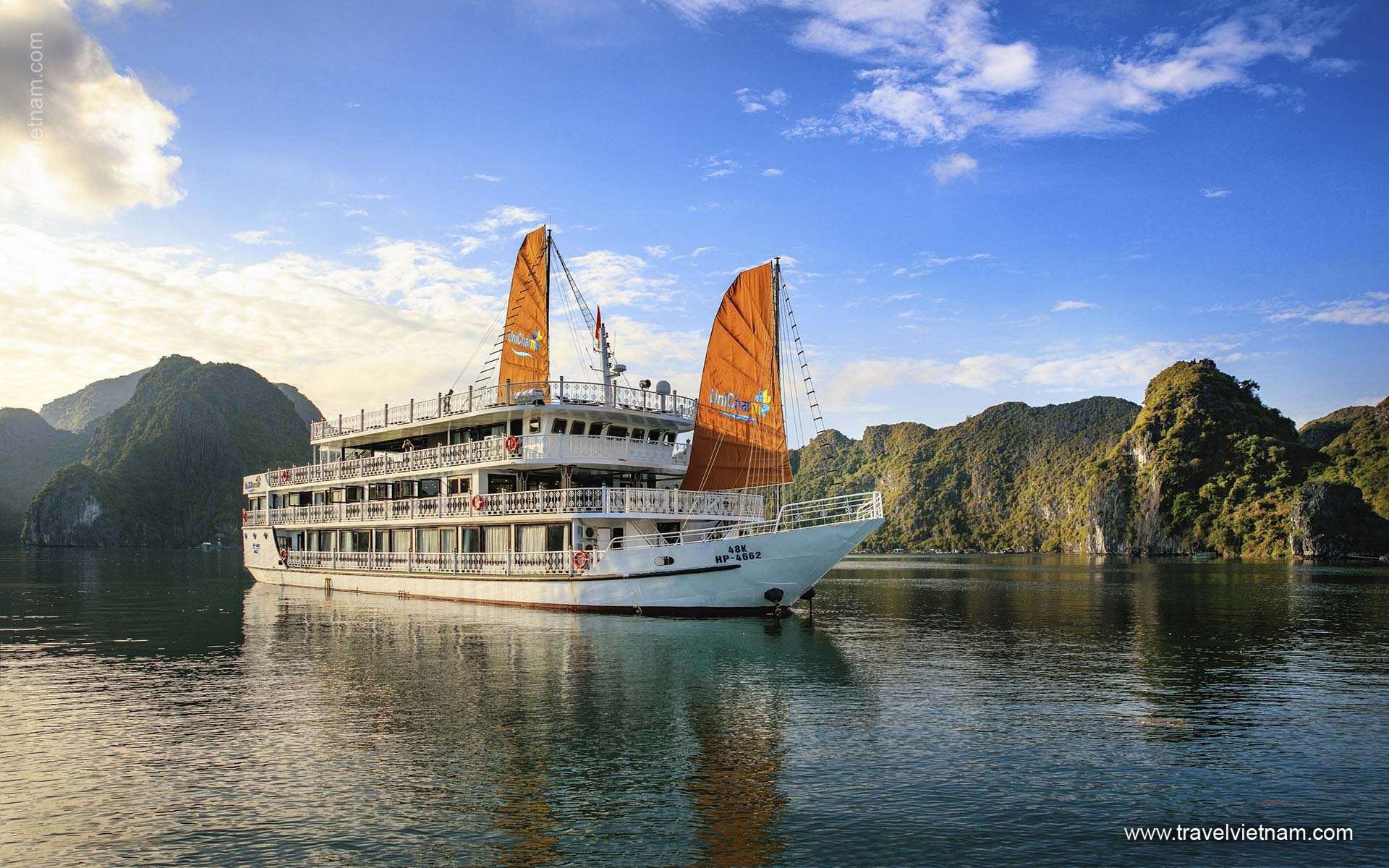 UniCharm Cruise Halong Bay | Best discount rates